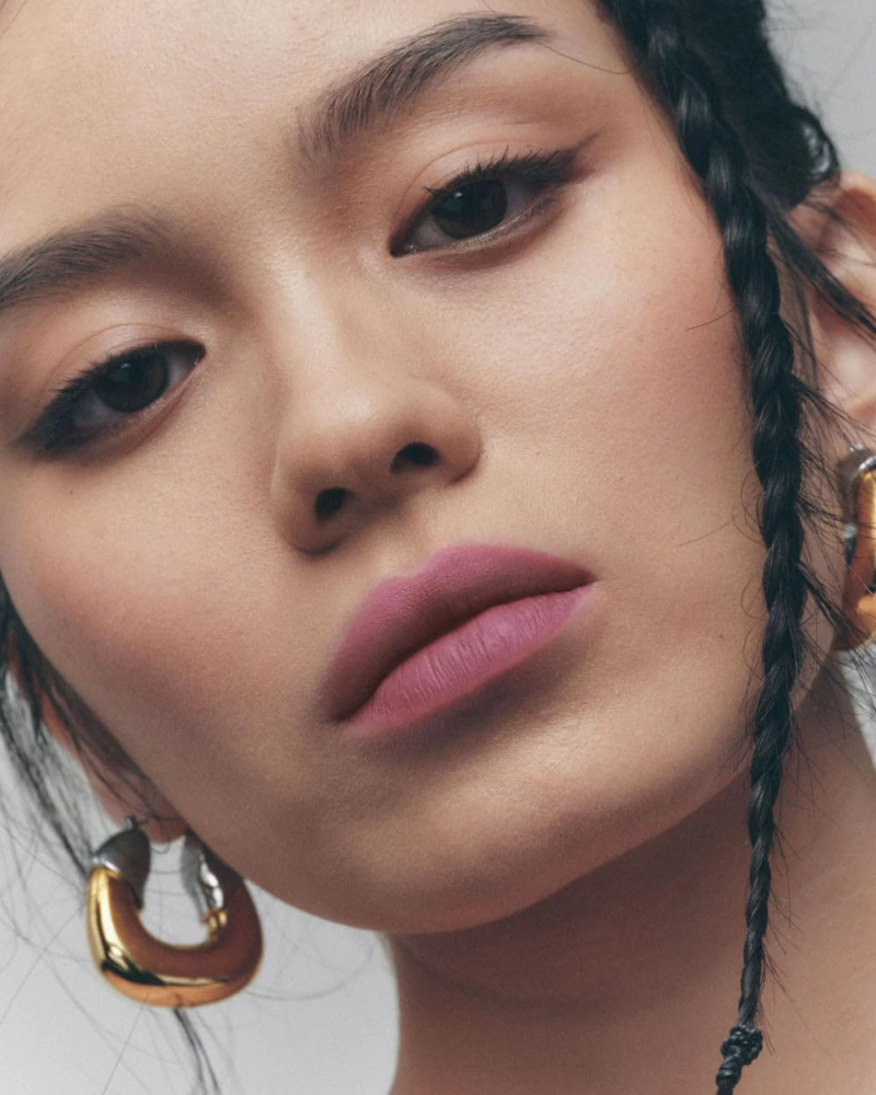 Icon Velvet Liquid Lipstick - Image 4