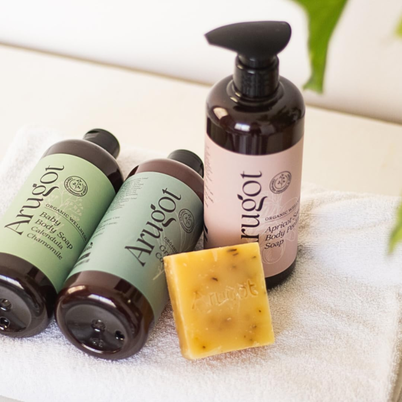 Apricot Seed Organic Body Peeling Cleanser, Hyaluronic Acid & Aloe Vera Formula - Image 7