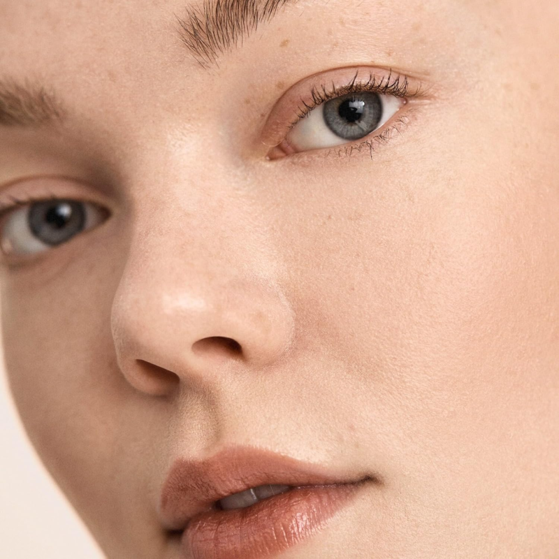 Bright Fix Eye Brightener Concealer 01 Rose Quartz - Image 2